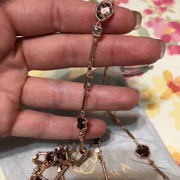 Kendra Scott Rose Gold Necklace - Picture 4 of 5